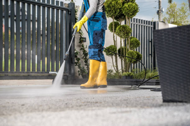 Playground Equipment Cleaning in Livingston, CA